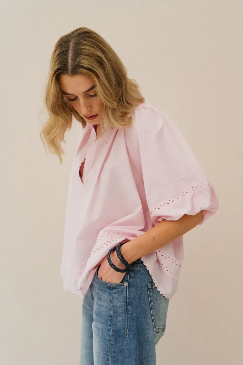 jannie-blouse-aimee-femme-rose-matiere-2.webp