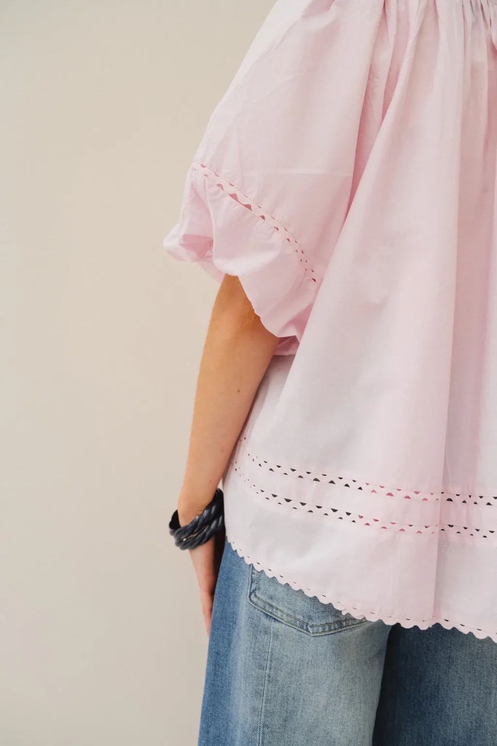 jannie-blouse-aimee-femme-rose-matiere-3.webp