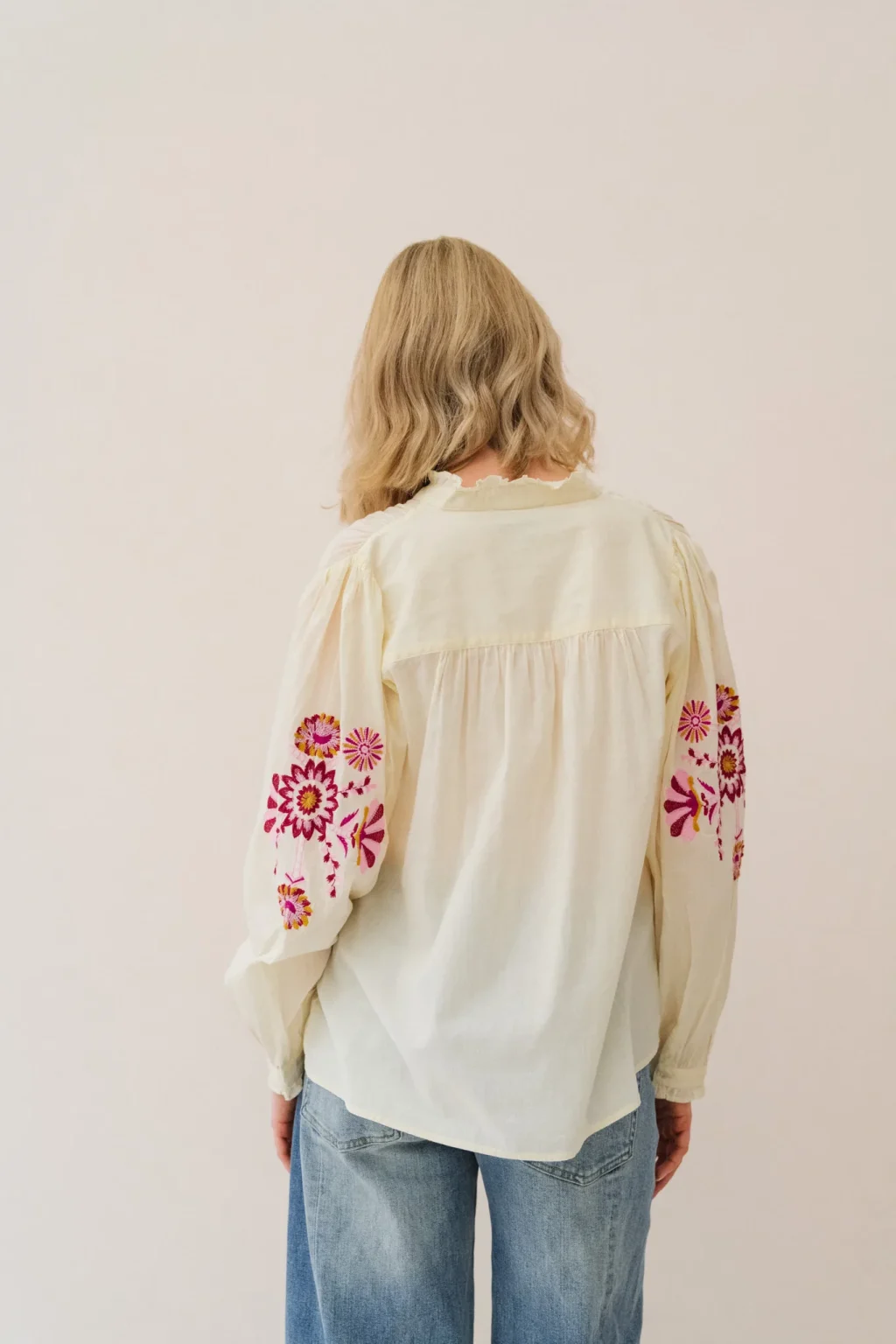 jannie-blouse-jacinthe-femme-1.webp