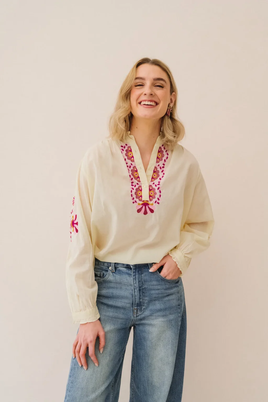 jannie-blouse-jacinthe-femme-3.webp