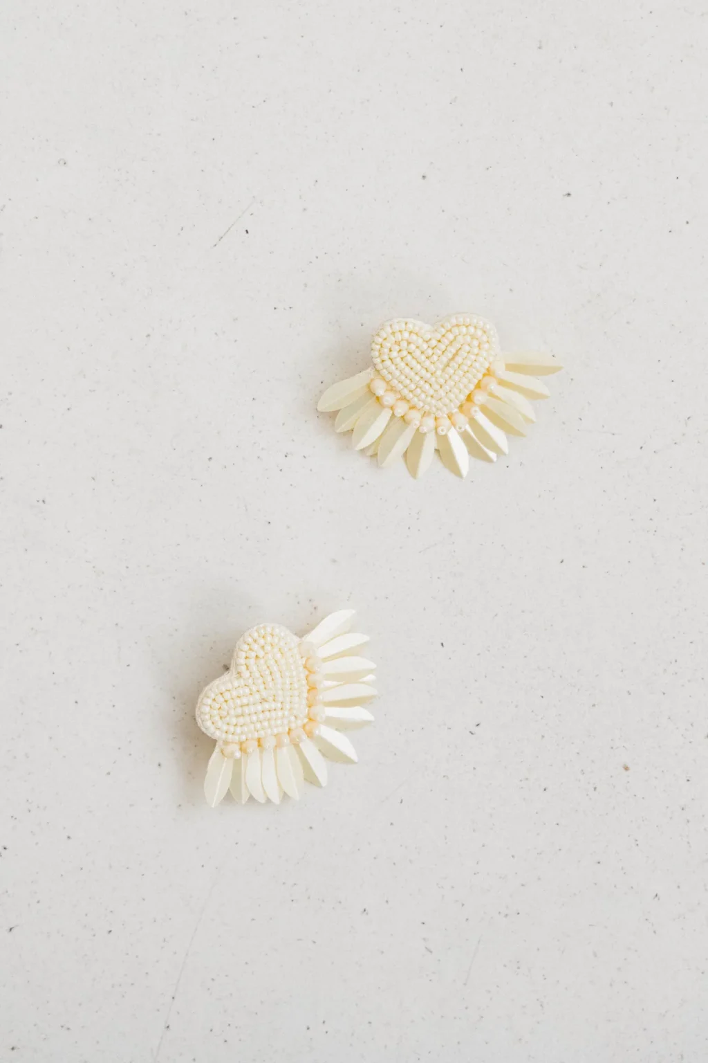 jannie-boucles-louise-femme-vanille-1.webp