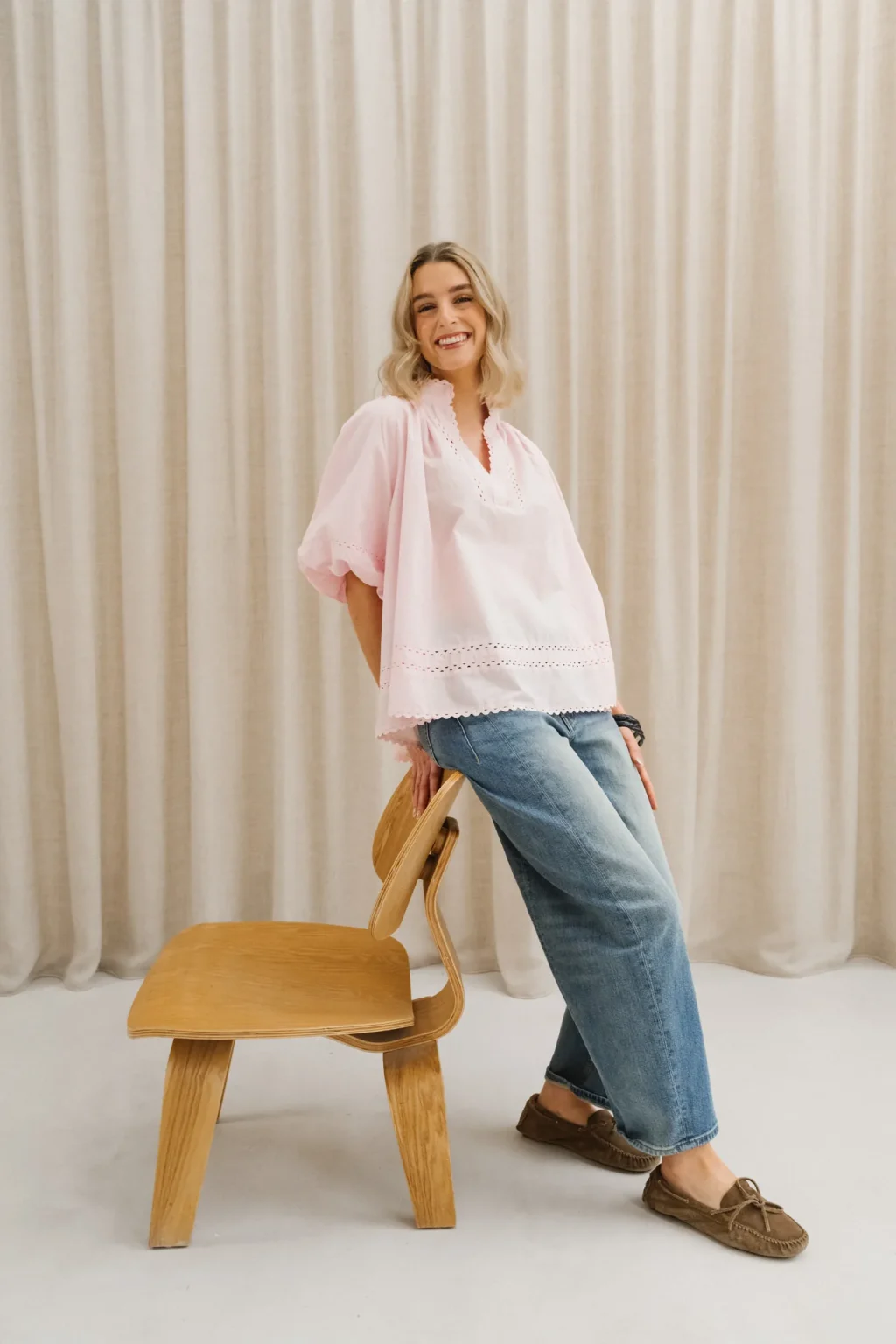 jannie-look-femme-blouse-aimee-jean-virginie-1.webp