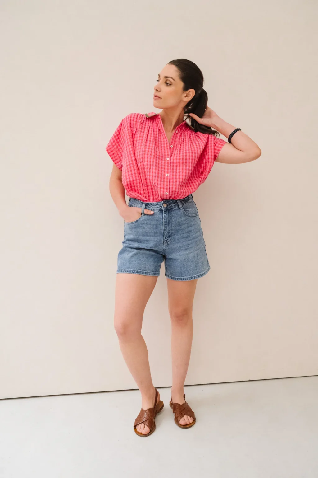 jannie-look-femme-chemise-barnabe-short-clara-1.webp