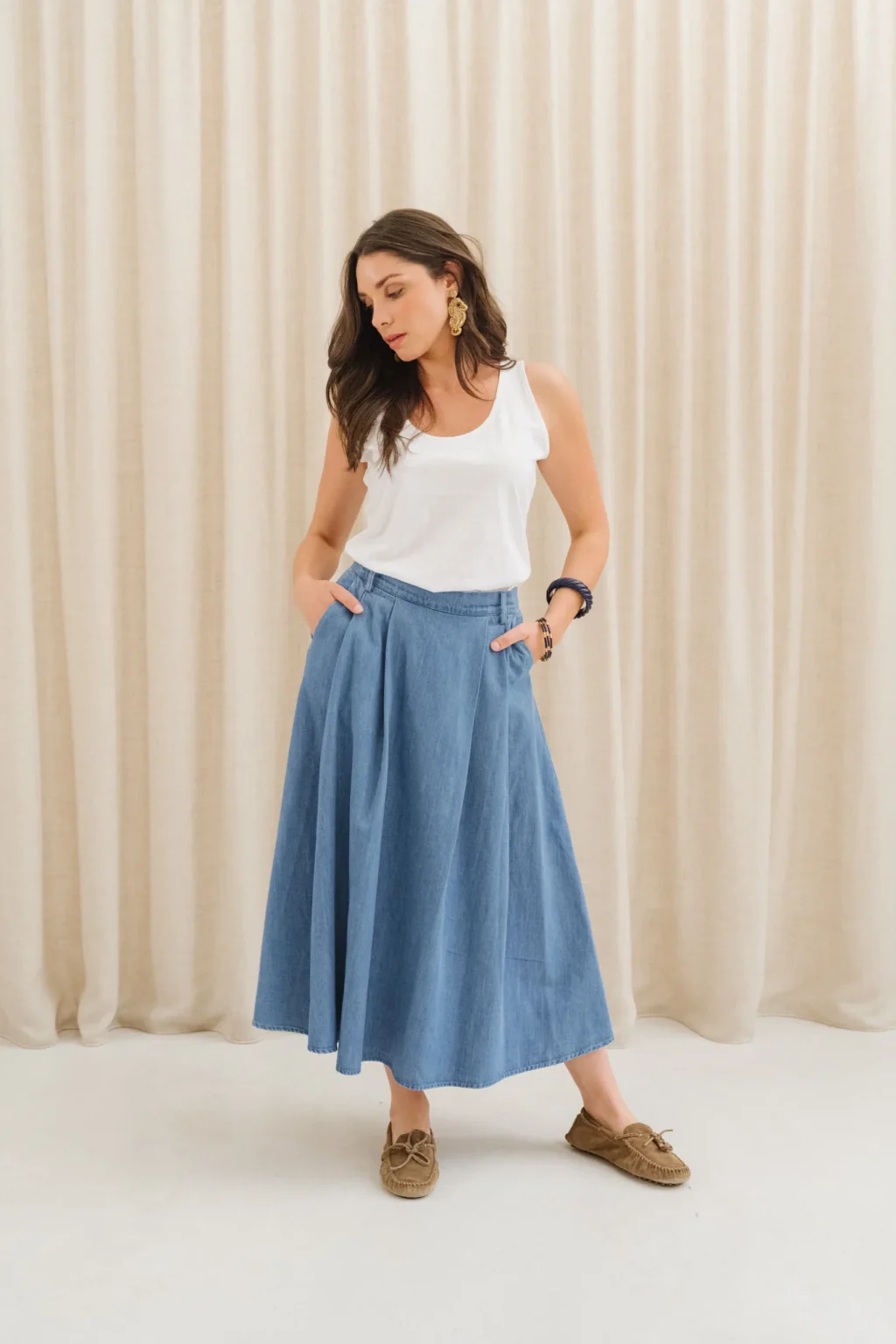 jannie-look-femme-debardeur-laudine-jupe-amelie-1.webp