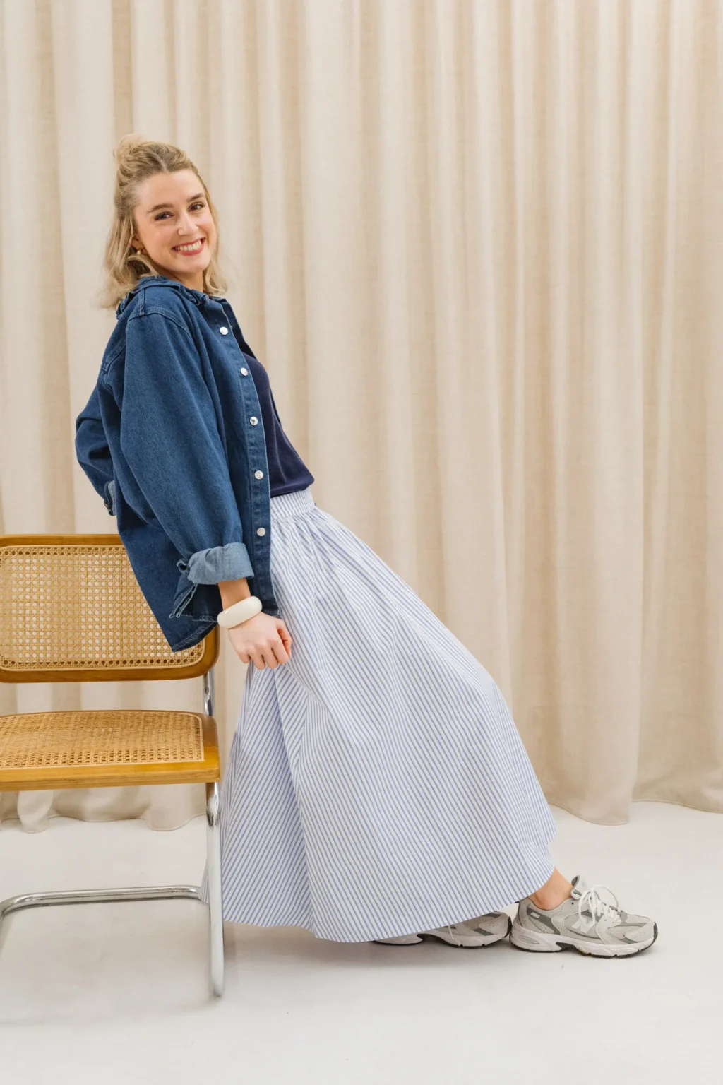 jannie-look-femme-veste-felicie-jupe-juliette-1.webp