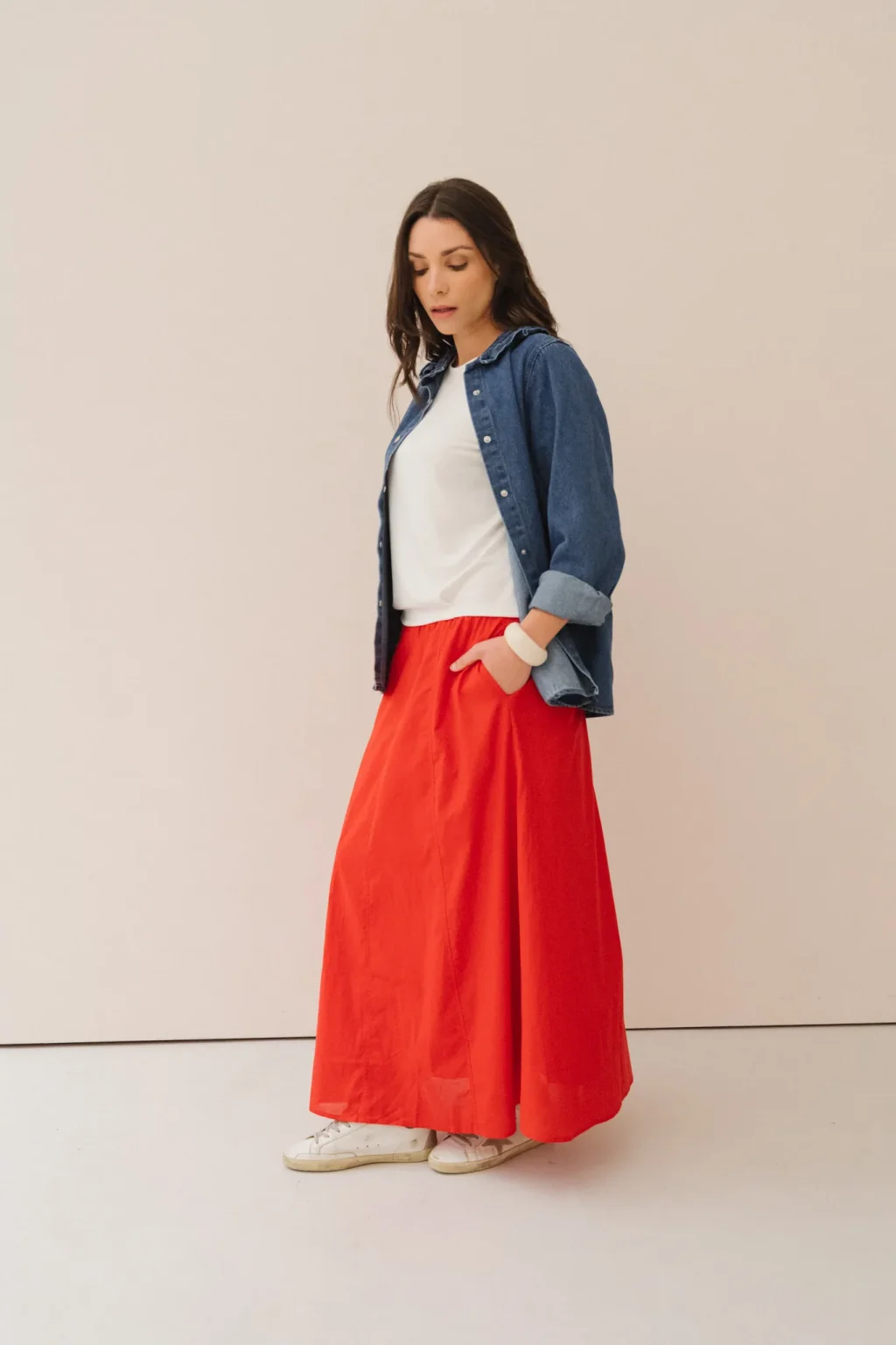 jannie-look-femme-veste-felicie-tee-shirt-lili-jupe-margaux-1.webp