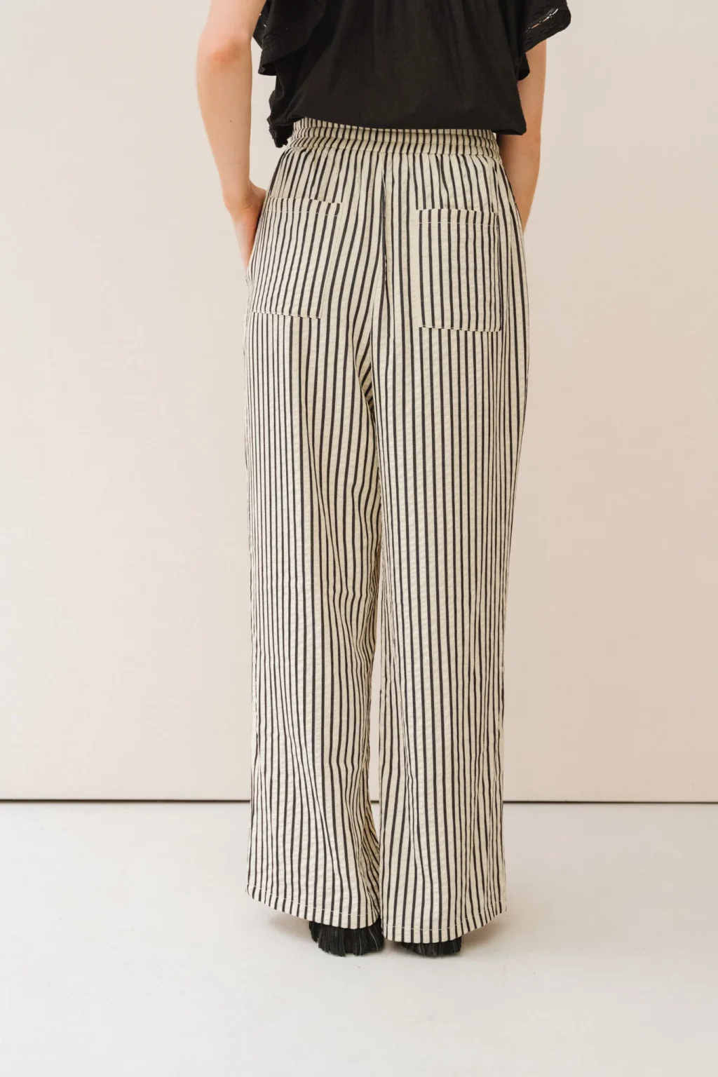 jannie-pantalon-mila-femme-3.webp