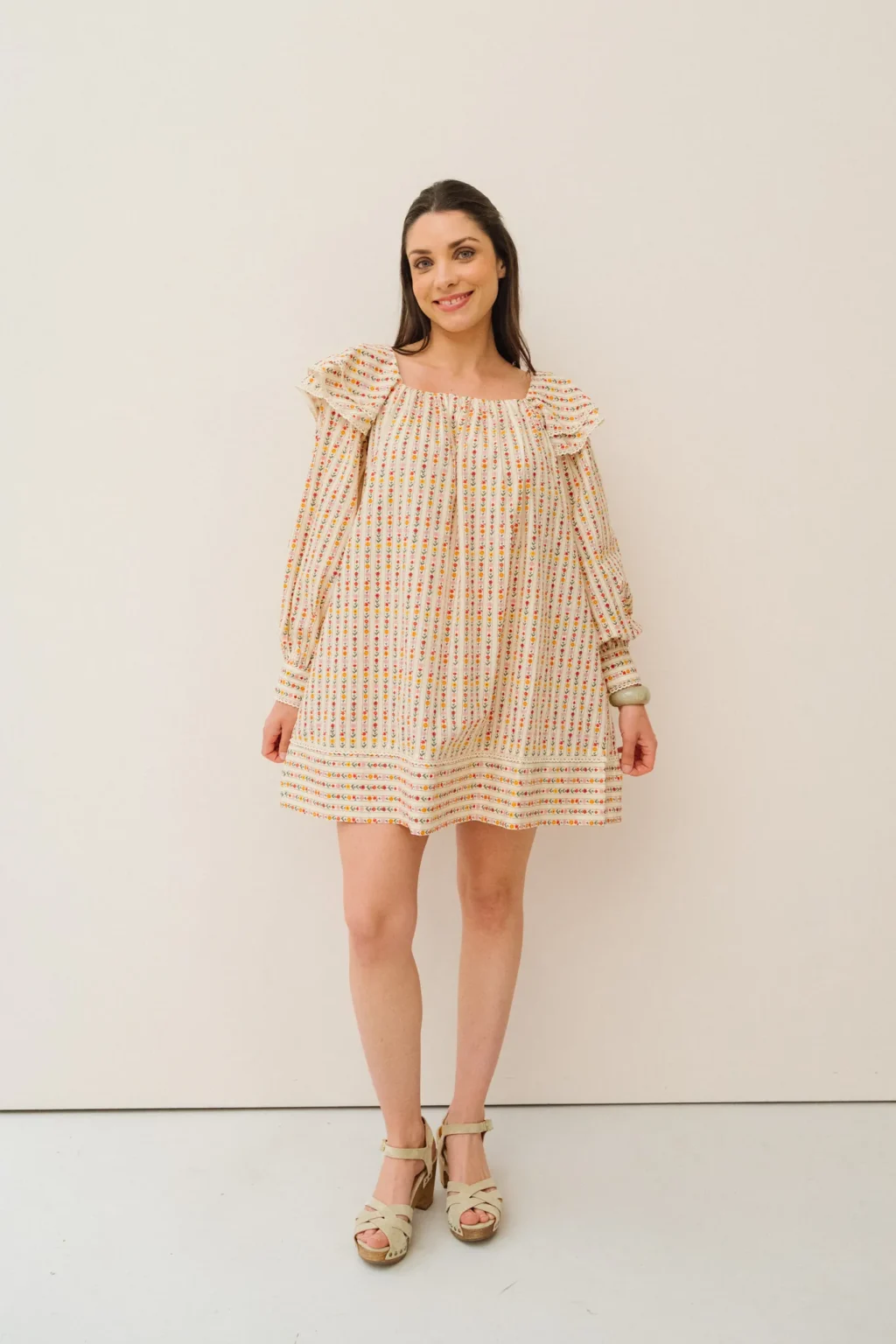 jannie-robe-olivia-femme-1.webp