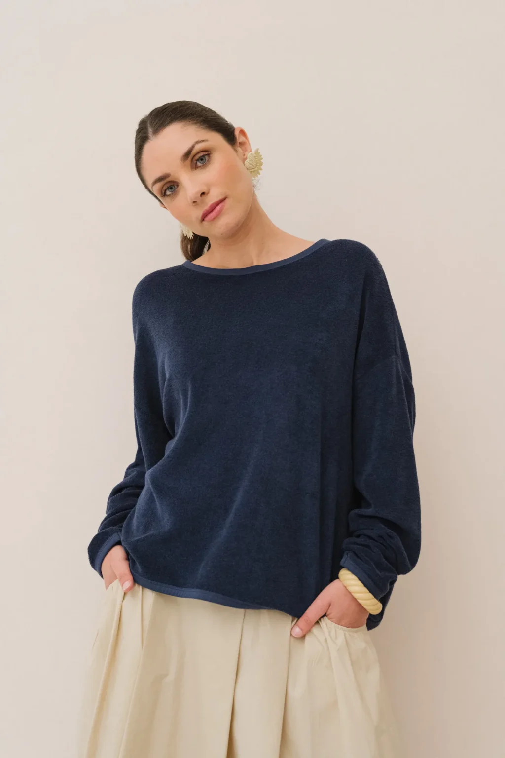 jannie-sweat-joanne-femme-bleu-marine-1.webp