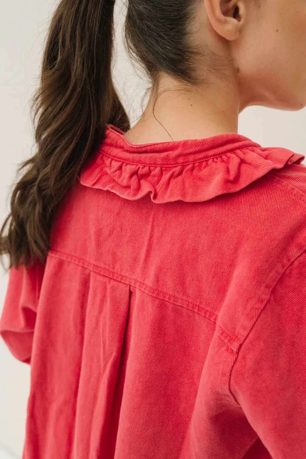 jannie-veste-felicie-femme-rouge-matiere-1.webp