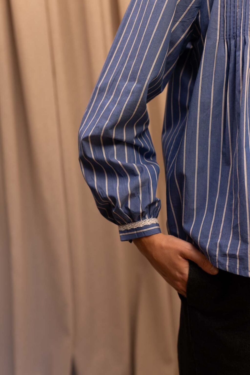 Détail matière de la chemise Charlie, Jannie
