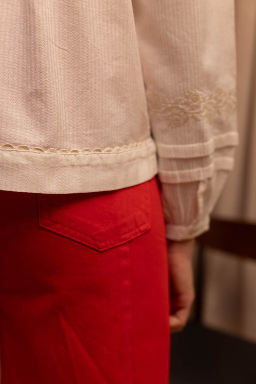 Détail matière de la chemise Odette, Jannie