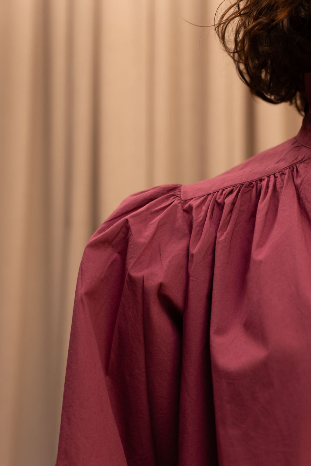 Détail matière de la chemise Suzon, Jannie