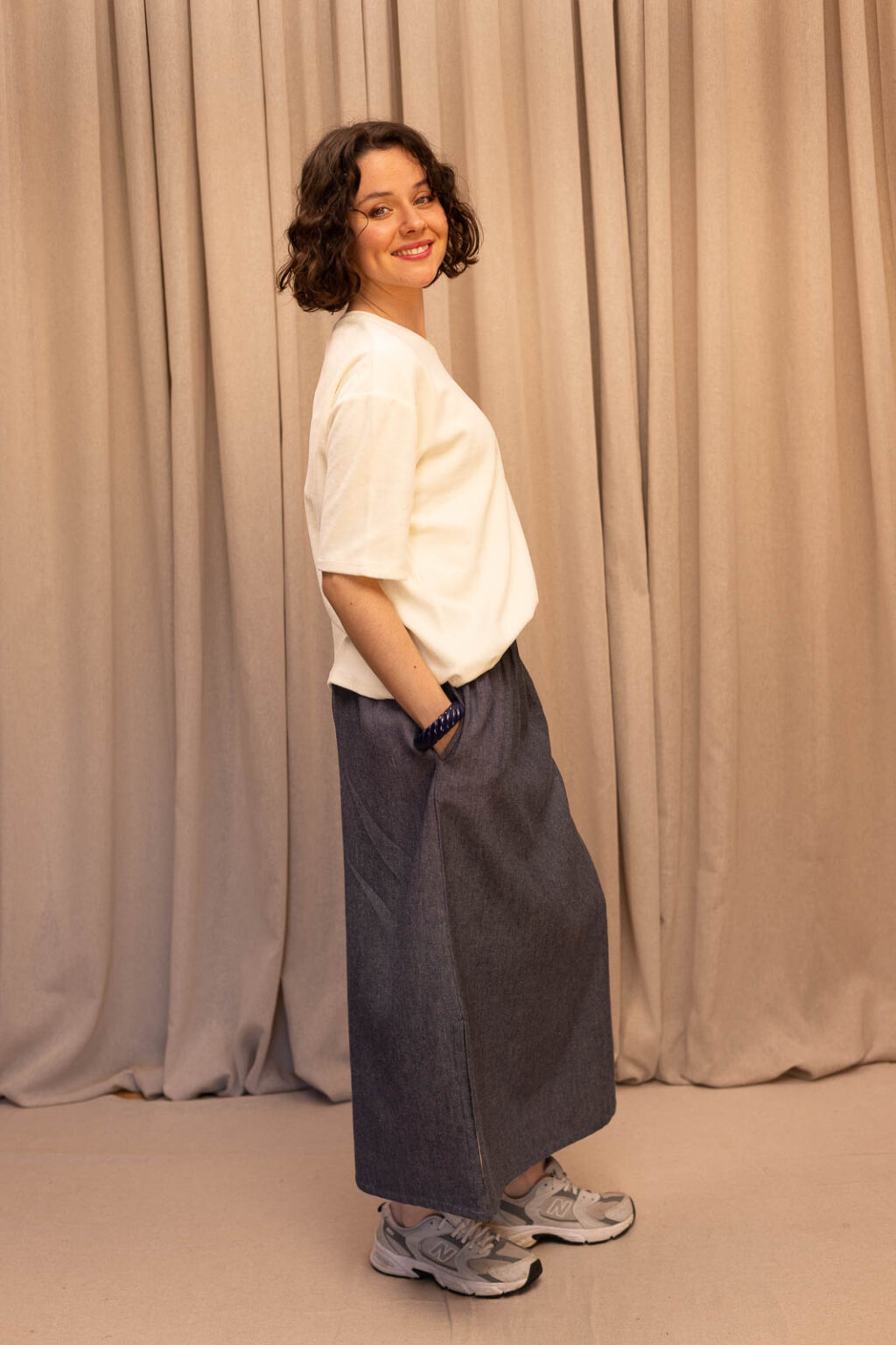 Tenue femme : jupe Mona et top en velours Perrine, Jannie