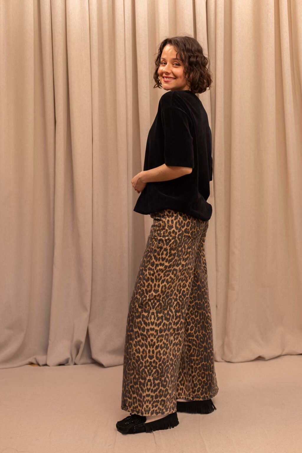 Tenue femme : sweat ELSA et pantalon Léon, Jannie